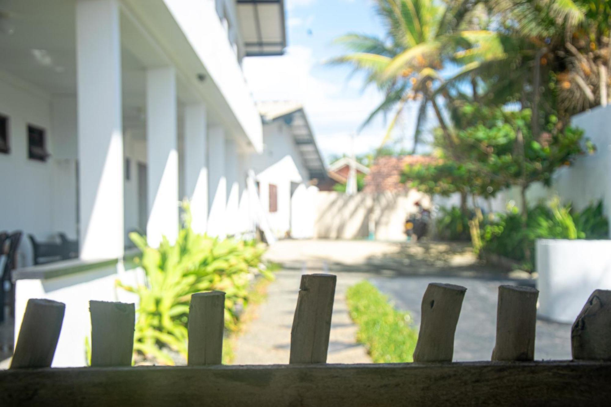 Sailors' Bay Bed & Breakfast ฮิกคาดูวา ภายนอก รูปภาพ