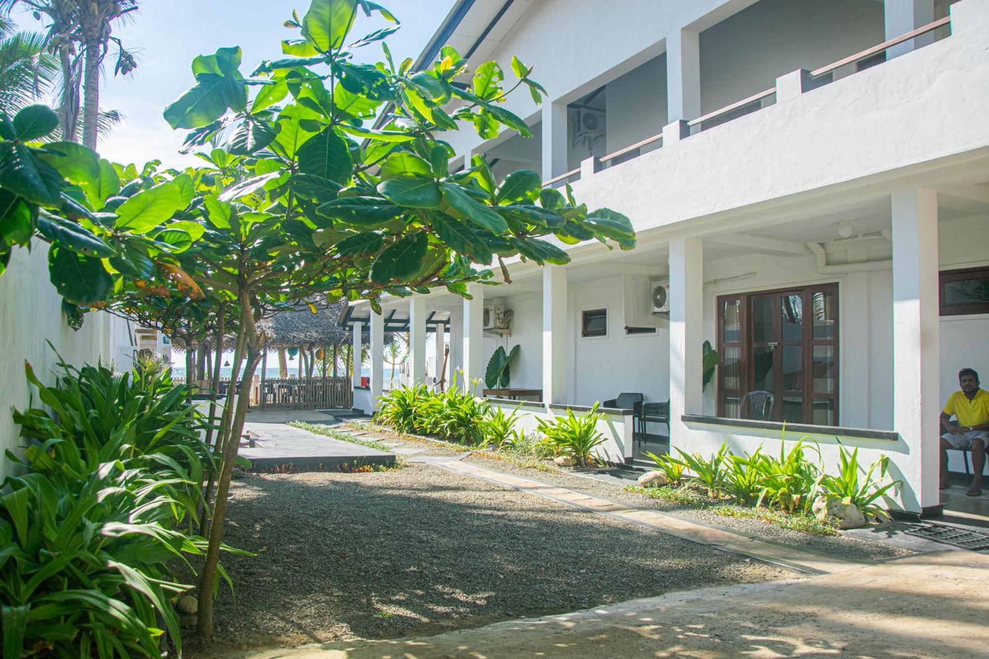 Sailors' Bay Bed & Breakfast ฮิกคาดูวา ภายนอก รูปภาพ