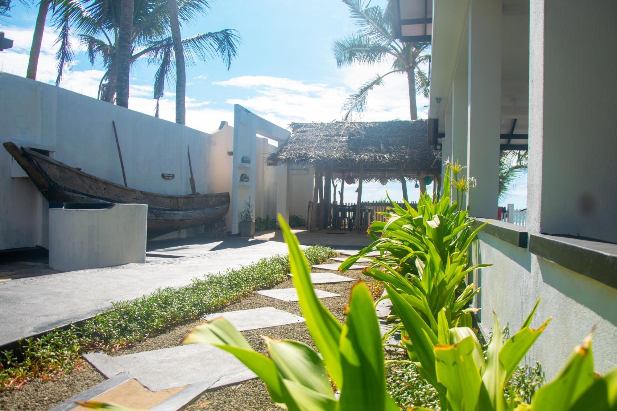 Sailors' Bay Bed & Breakfast ฮิกคาดูวา ภายนอก รูปภาพ